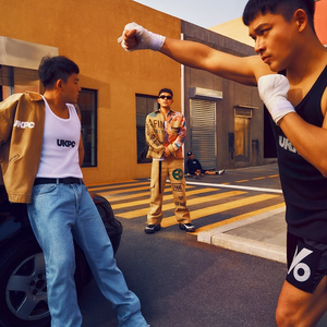 亚洲精品国产第一区第二区
