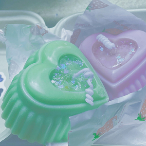 亚洲精品国产第一区第二区
