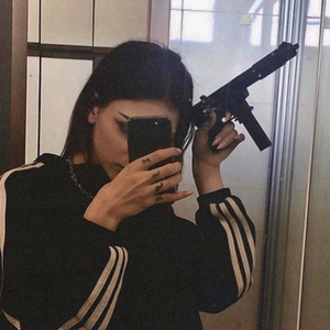 亚洲精品国产第一区第二区
